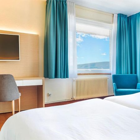 Hotel Vejo レイノサ エクステリア 写真