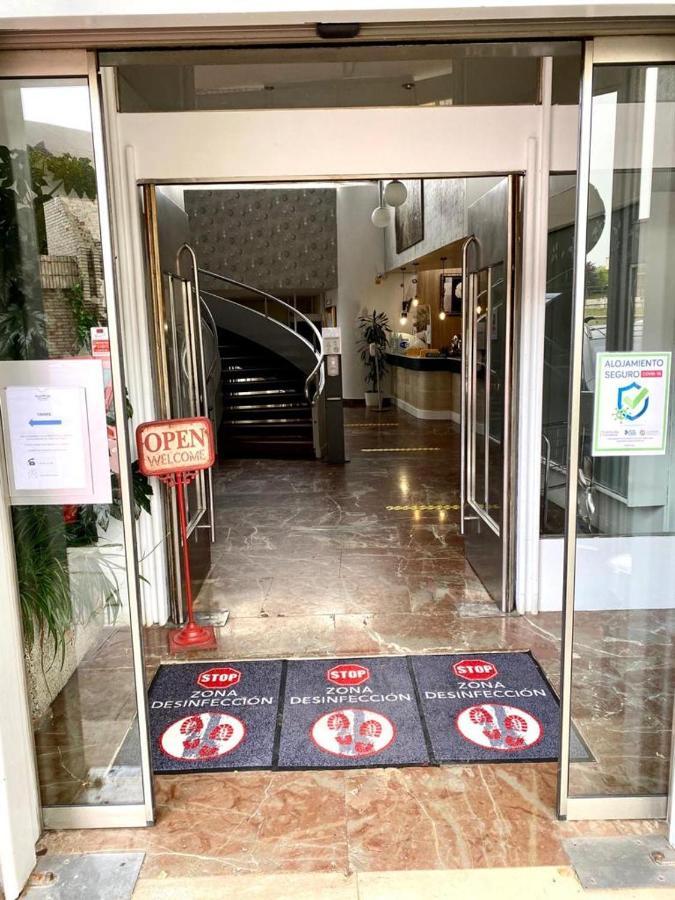 Hotel Vejo レイノサ エクステリア 写真